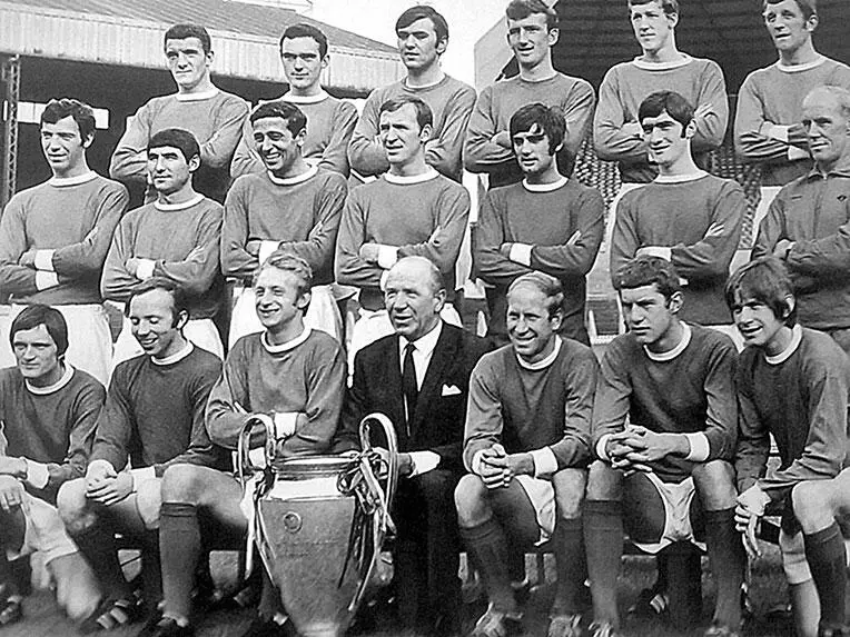Манчестер Юнайтед в 1968 г Обескровленный Манчестер не смог продолжить - фото 4