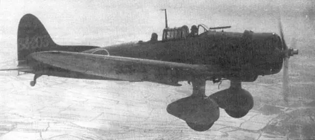 Aichi D3A 1 Val Model 22 бортовой помер 33203 из 33го хикотая 1942 год - фото 19