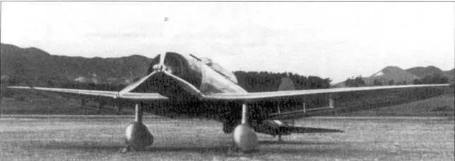 Первый прототип пикирующего бомбардировщика Aichi D3А AM17 оснащенный - фото 2