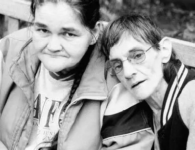 Postscript Penny died on April 23 2007 at St Pauls Hospital of a massive - фото 162