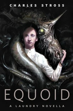 Charles Stross Equoid обложка книги