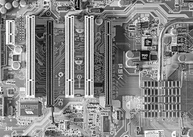 Рис 57 Разъемы слоты PCI для установки плат расширения белого цвета два - фото 60