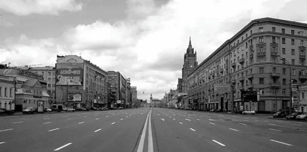 Садовое кольцо В 1611 году деревянные укрепления Скородома были полностью - фото 47