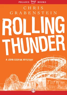 Chris Grabenstein Rolling Thunder обложка книги