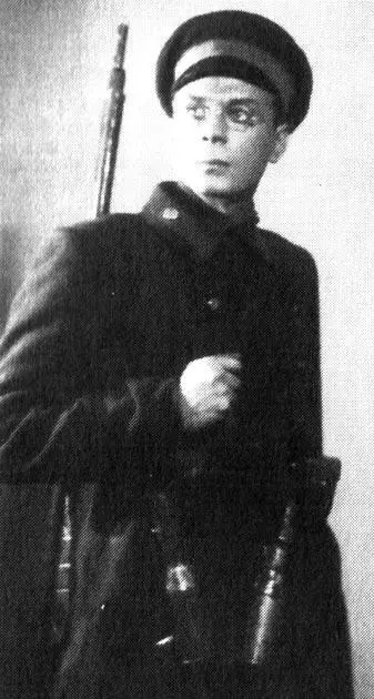 Латкин в Северных зорях Н Никитина В Прнвилениях Г Ибсена я был - фото 19