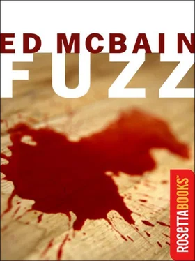 Ed Mcbain Fuzz обложка книги