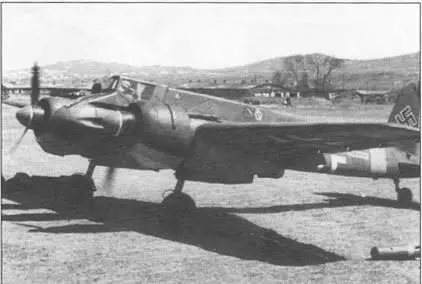 На снимке самолет Руффера Hs129B2 красная J WNr 0364 Штурмовой - фото 109