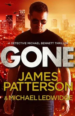 James Patterson Gone обложка книги