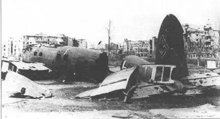 То же место тот же самолет спустя короткое время Сталинград сентябрь 1942 - фото 10