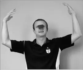 Figure 25 Will uses the smallest piece of paper to block his central vision - фото 13