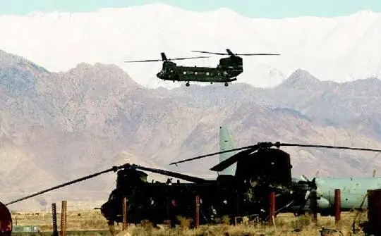 СНА7 Chinook Программа Merlin Вертолет ЕН101 Merlin Mk 1 поступил на - фото 49