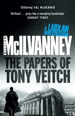 William McIlvanney The Papers of Tony Veitch обложка книги