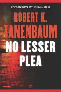 Robert Tanenbaum No Lesser Plea обложка книги