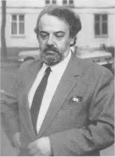 Москва Лето 1987 года Фото В Илюшенко Ю Н Рейтлингер Юлия - фото 45
