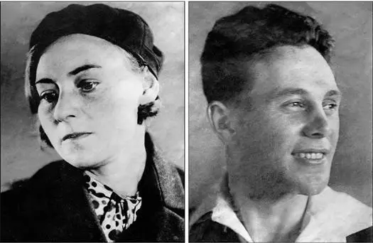 My maternal grandparents Lisa and Naum Frumkin circa 1929 CHAPTER ONE - фото 3