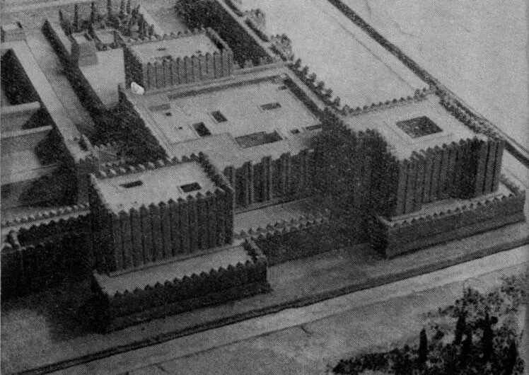 Построенный в III в дворец до 305 г был резиденцией хорезмшахов Один из - фото 28