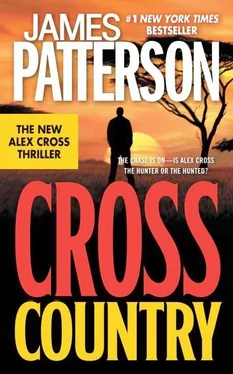 James PATTERSON Cross Country обложка книги