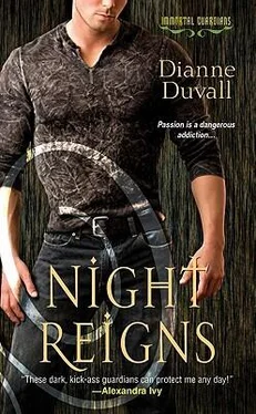 Dianne Duvall Night Reigns обложка книги