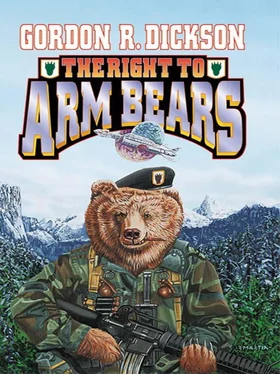 Gordon Dickson The Right to Arm Bears обложка книги