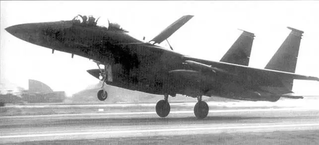 Истребительбомбардировщик F15E Страйк Игл из 492й тактической - фото 28