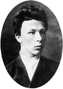 Alexander Sasha Ulyanov photographed in prison in 1887 while awaiting - фото 10