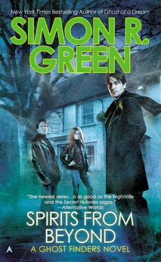 Simon Green Spirits from Beyond обложка книги