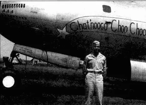 В29 Chatnooga Choo Choo из 468й группы Индия 1945 год Самолет провел - фото 111