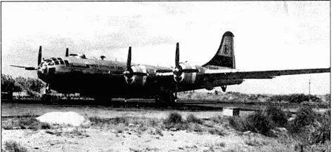В29 Тор of the Mark из 28й эскадрильи Кадена Окинава осень 1950 года На - фото 76