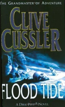 Clive Cussler Flood Tide
