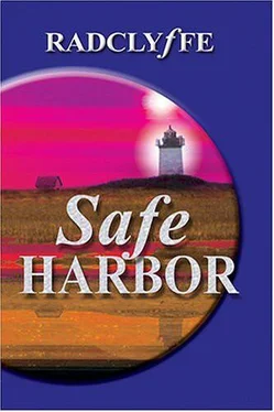 Radclyffe Safe Harbor обложка книги