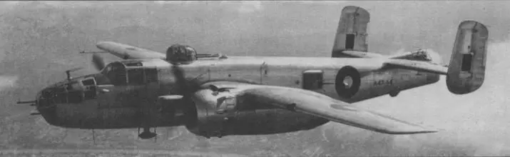 B25J25 австралийских ВВС над Брисбэном июль 1945 г B25J китайских ВВС - фото 53