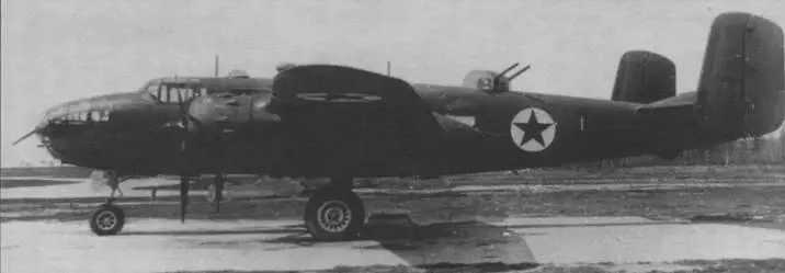 Б25ДП B25D30 на испытаниях в НИИ ВВС июнь 1944 г Подбитый В25С из - фото 60