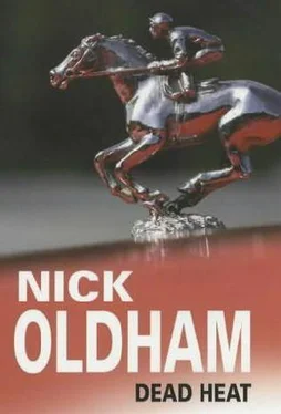 Nick Oldham Dead Heat обложка книги