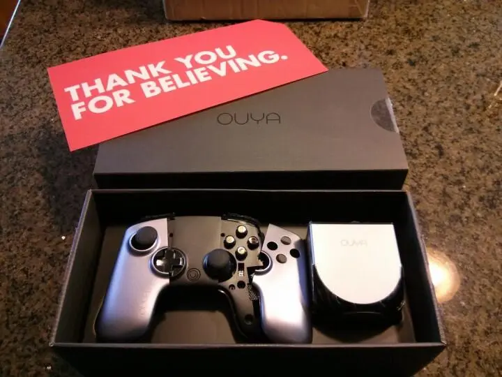 Ouya ругают за видимую дешевизну зато сделана она так что при необходимости - фото 57