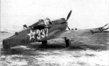 Разбитый истребитель Curtiss Р40 на базе Беллоуз Горящие обломки - фото 69