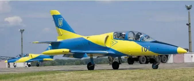 L39 Альбатрос вновь создаваемой пилотажной группы Украинские соколы - фото 58