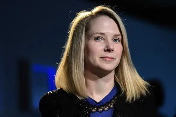 Марисса Майер из Yahoo владея магией бизнеса умеет повышать прибыль даже при - фото 38