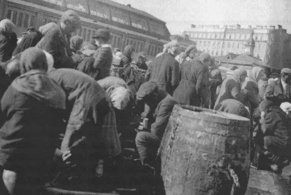 Ленинград 1936 г Наш новый московский быт мало чем отличался от английского - фото 34