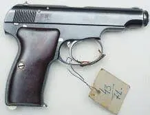 Общий вид и неполная разборка 765мм опытного пистолета Коровина - фото 12