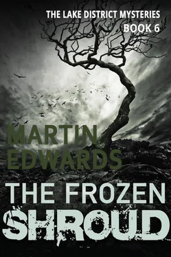 Martin Edwards The Frozen Shroud обложка книги