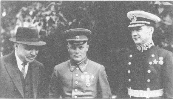 Глава советской военной миссии в Великобритании и США генераллейтенант ФИ - фото 25