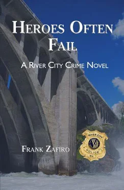 Frank Zafiro Heroes Often Fail обложка книги