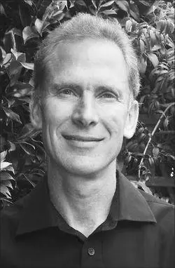 Pete Pfitzingerran in the 1984 and 1988 Olympic marathons both times finishing - фото 208