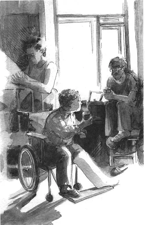 Пашке с Толиком тоже досталось по конфетине Их же три было Толик на меня - фото 8