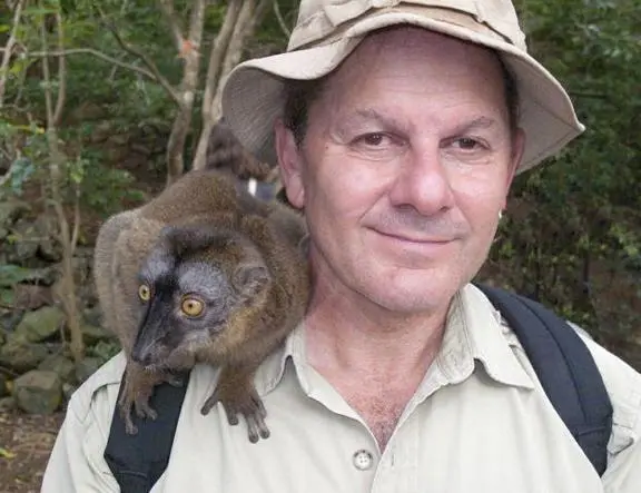 Foster with a lemur on his shoulder Drawings Foster made as a child when - фото 3