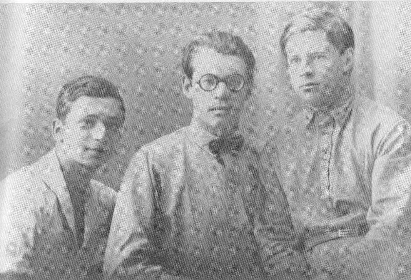 А Гитович М Исаковский В Смолин Смоленск 1927 Разбег Причина приезда - фото 2