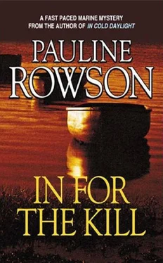 Pauline Rowson In for the Kill обложка книги