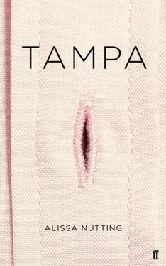 Alissa Nutting Tampa обложка книги