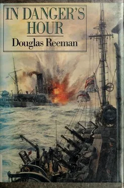 Douglas Reeman In Danger's Hour обложка книги