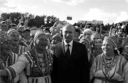 7 The national leader was remade by television into an alpha male in - фото 10